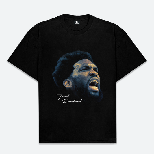 BIG FACE EMBIID TEE